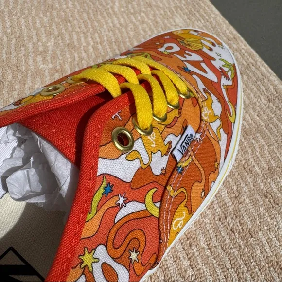 New CUSTOM COLORFUL ZODIAC LEO VANS‎ unisex