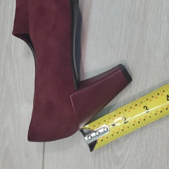 NEW Ecco Womens Suede Danish Design Heels shoes sz 37 US 6-6.5