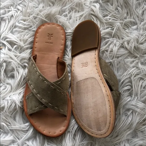 NEW • Frye • Pickstitch Suede Slide Sandals Ash 7