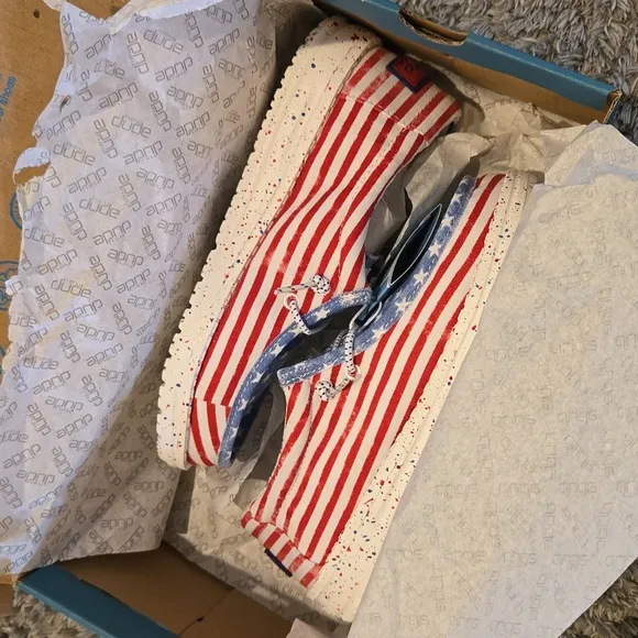 NEW Hey Dude Youth Wally Patriotic Stars &amp; Stripes Casual Slip On Shoes