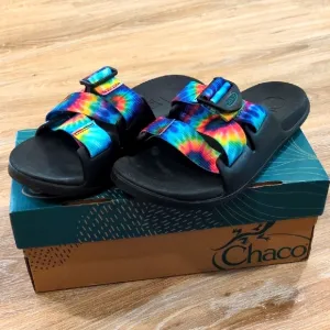 New In Box!❤️ 💛 💙Chaco Women's Tie-Dye Sandals size 7