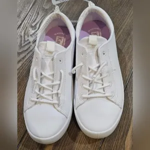 New Keds kids White Washable Sneakers