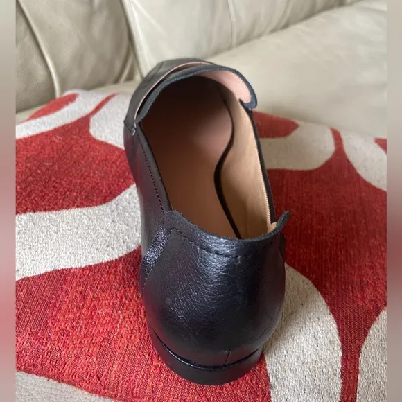 New Linea Paolo black tumbled leather shoes, still in box, never used