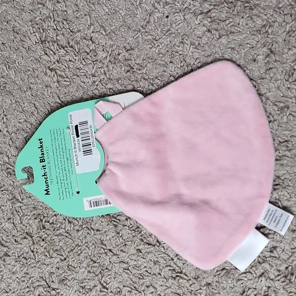 NEW LOT of 4 Baby Girl pieces Carter shirt  blanket   sandals   mittens