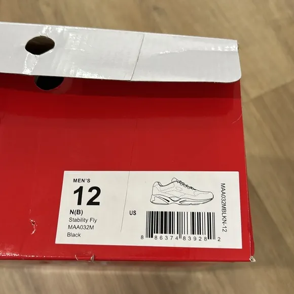 NEW Men’s Propét Stability Fly Narrow Fit Sneakers