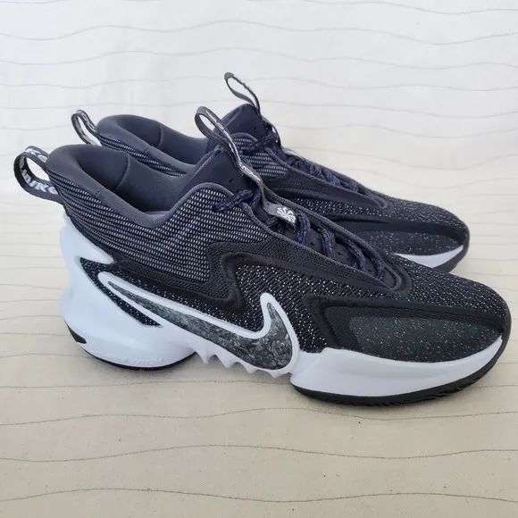 NEW Nike Mens Cosmic Unity 2 Unisex Basketball Shoes Black DH1537-003 Sz 7