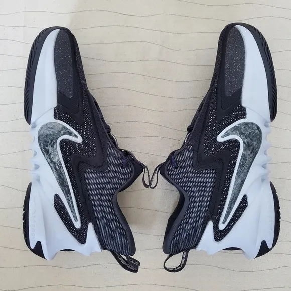 NEW Nike Mens Cosmic Unity 2 Unisex Basketball Shoes Black DH1537-003 Sz 7