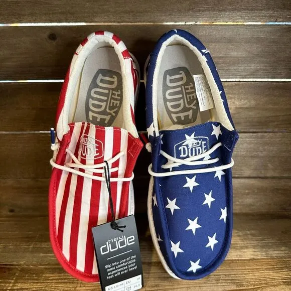 New NWT Mens Hey Dude Wally Patriotic USA Flag‎ Slip On Shoes Loafers Size 8 M