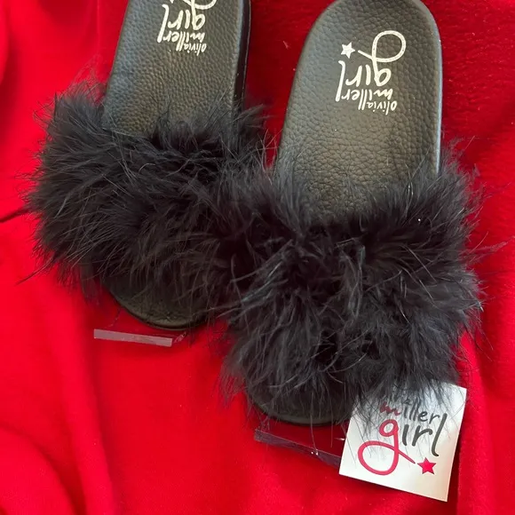 New Olivia Miller Girl Sandals