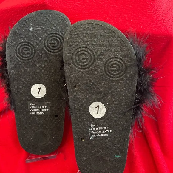 New Olivia Miller Girl Sandals