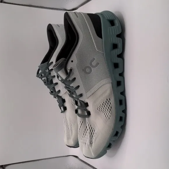 New On Running Cloud X Men's Running Shoes Glacier Grey Olive Sz 9.5