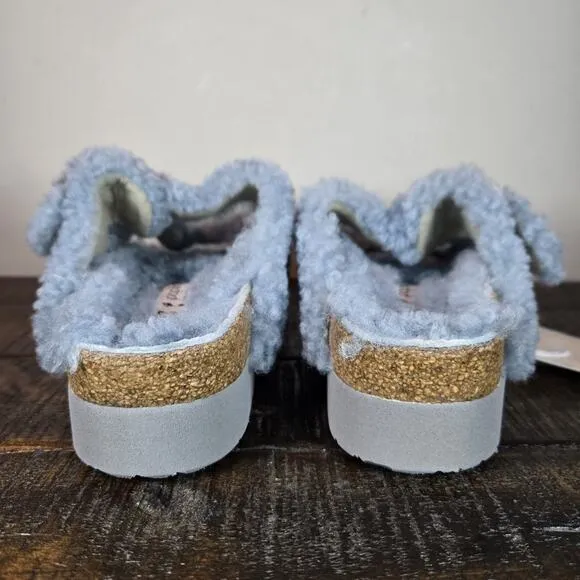NEW Papillio by Birkenstock Arizona Shearling Womens Size 6 Sandals Slipper Blue