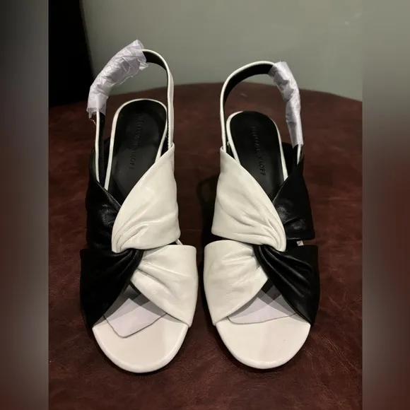 NeW REBECCA MINCOFF Agata Bi- Color Leather Slingback Sandals Black/ White Sz 8