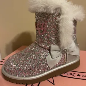 New size 8 Toddler girls silver/pink Juicy Couture boots.