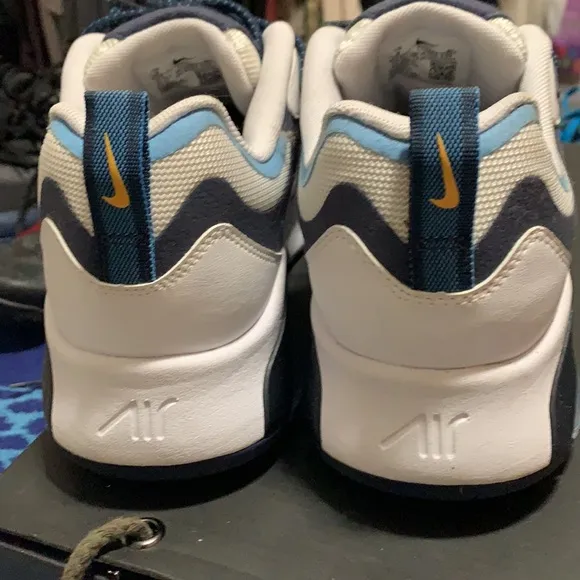 New sneakers - no box