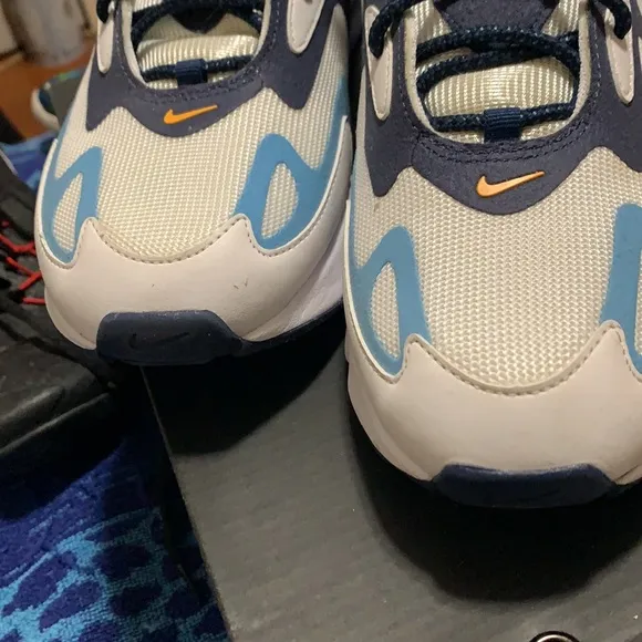 New sneakers - no box