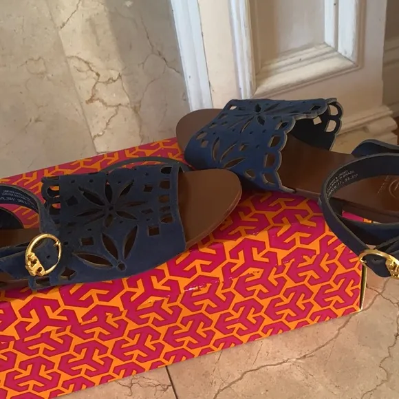 New Tory Burch navy blue sandals size 5