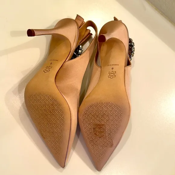 New TORY BURCH Pink Satin Slingback. Size 8.  Dust bag included.