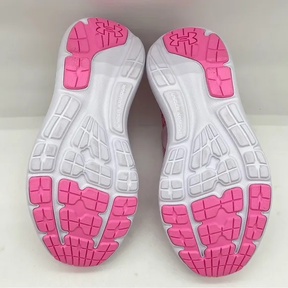 NEW Under Armour Girls Pink Slip On Sneaker - Size 4 Youth