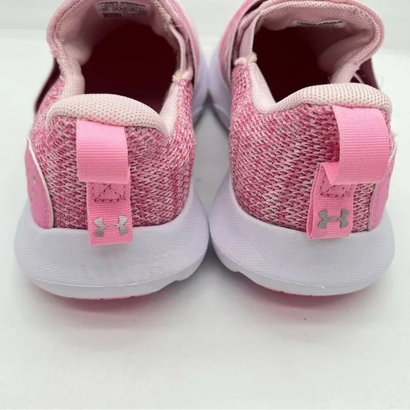 NEW Under Armour Girls Pink Slip On Sneaker - Size 4 Youth