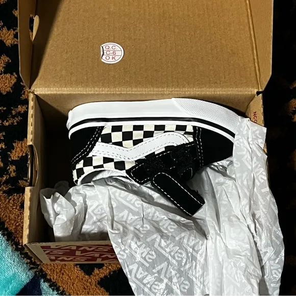 New Vans Toddler Old Skool V Primary Check Sneakers Unisex Size 4T