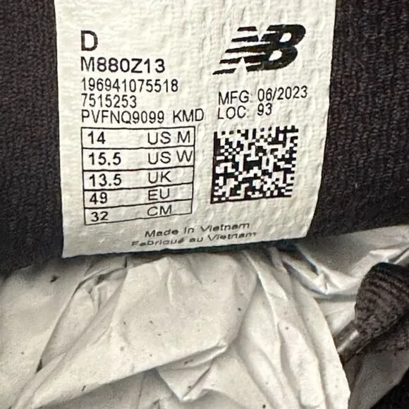 New Balance White Running Shoes Fresh Foam Unisex