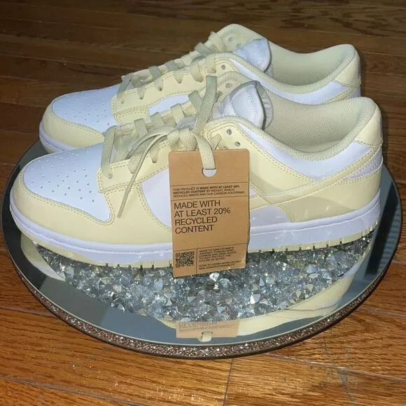 New Nike low dunk pastel yellow alabaster next nature sneakers size 11.5 W/10 M
