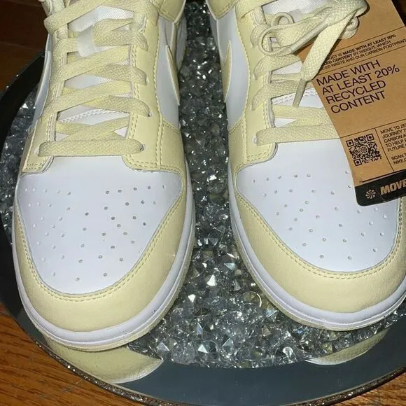 New Nike low dunk pastel yellow alabaster next nature sneakers size 11.5 W/10 M