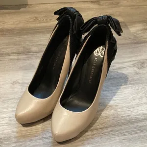 New Rock &amp; Republic Bow heels Pumps Shoes Bow 38 8