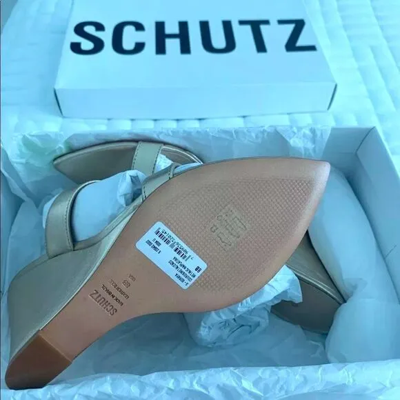 NEW SCHUTZ Soraya Gold Metallic Wedges Pointed