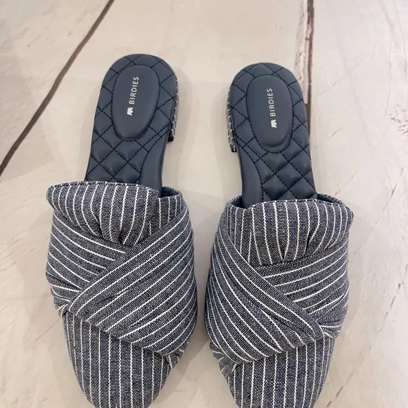 NIB Birdies Songbird Shoes 9.5 Flats new Blue and White