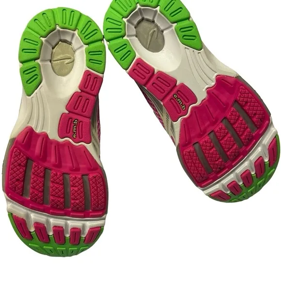 NIB Newton Women’s KISMET II Running Shoes Size 6.5