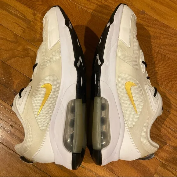 Nike Air 200 Men's White Sneakers Size 13 Athletic Casual