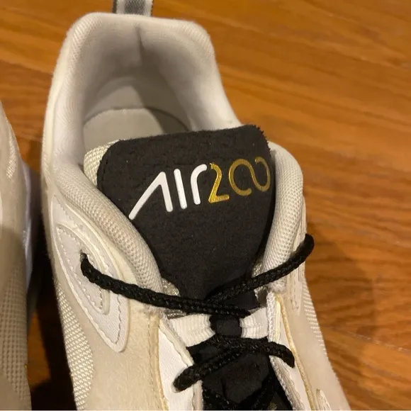 Nike Air 200 Men's White Sneakers Size 13 Athletic Casual