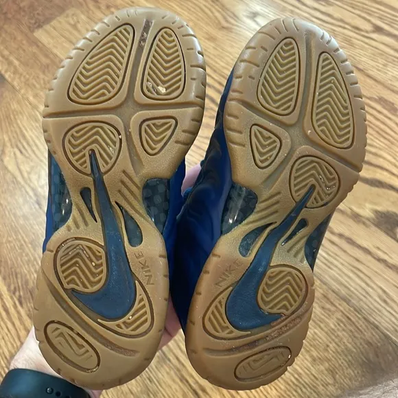 Nike Air Foamposite One Navy Gum (GS) Sneakers. Size 12c.