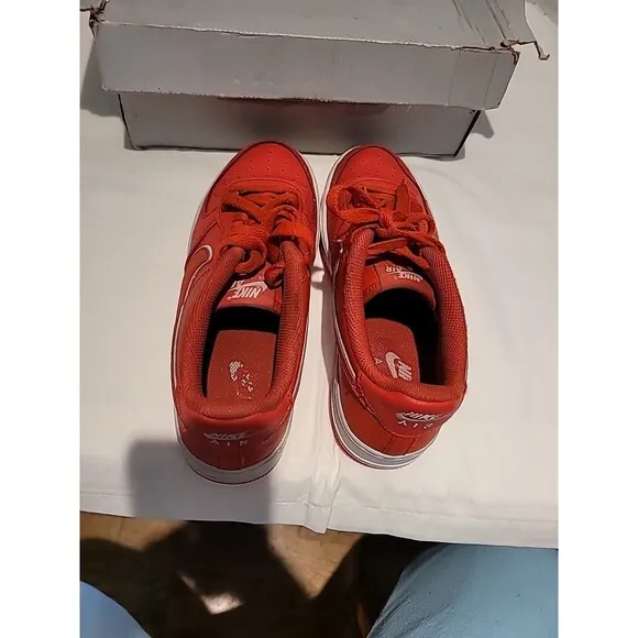 Nike Air Force 1  '07 Casual Shoes Picante Red / White Sz 6 Youth With BOX