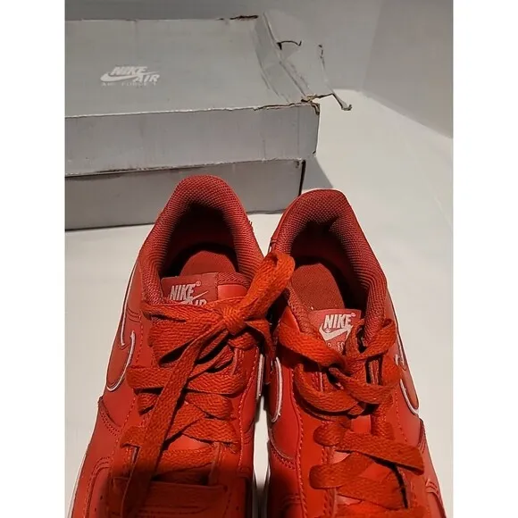 Nike Air Force 1  '07 Casual Shoes Picante Red / White Sz 6 Youth With BOX