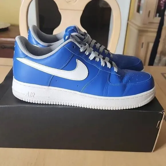 Nike Air force 1 customs men's size 11