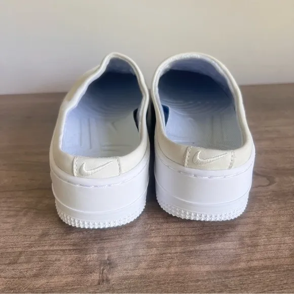 Nike Air Force 1 Lover XX Premium Sail Women's Slip On Size 9 SKU#241270