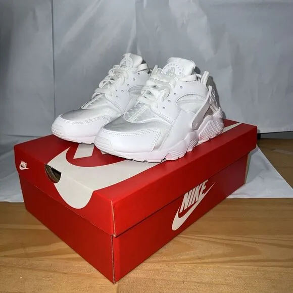 Nike Air Huarache DH4439-102 Sneakers Women's US 6.5 White Running Shoes BBS74