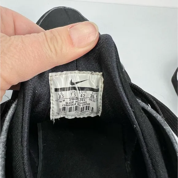 Nike Air Huarache Triple Black Running Women’s Size 8.5 Sneakers Shoes