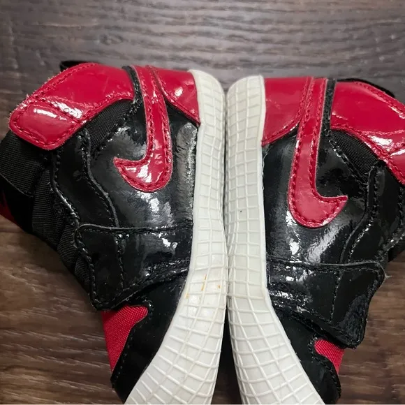 Nike air jordan 1 retro I AT3745-063 patent bred red black booties sneakers 4C