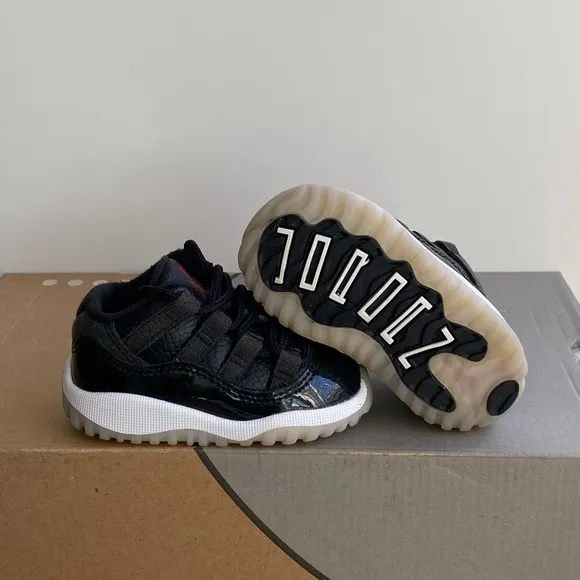 Nike Air Jordan 11 Retro Low “72-10” Toddler Sneakers- SZ 4 C