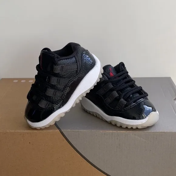 Nike Air Jordan 11 Retro Low “72-10” Toddler Sneakers- SZ 4 C