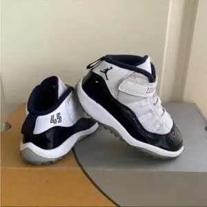 Nike Air Jordan 11 Retro TD 'Concord' Toddler Sneakers - SZ 9 C