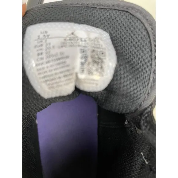 Nike Air Jordan Unisex Kids White Black Purple Sneakers Shoes Size 1.5 SKU 6717