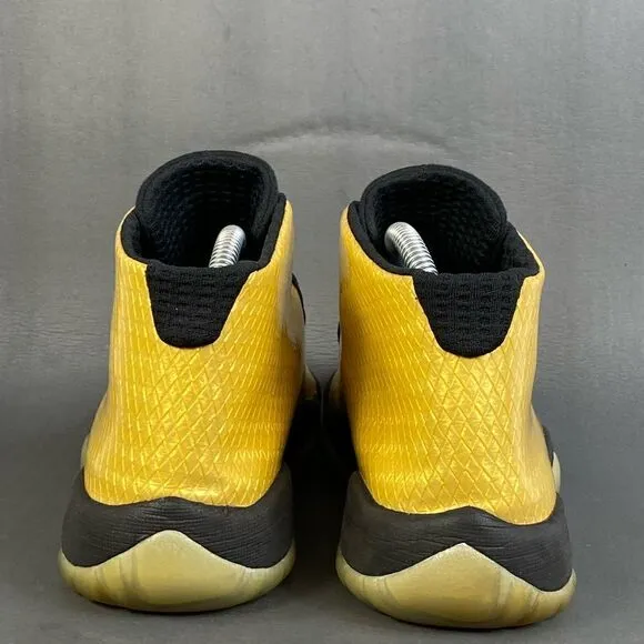 Nike Air Jordan Future GG sneaker shoes womens size 9 (Y7)