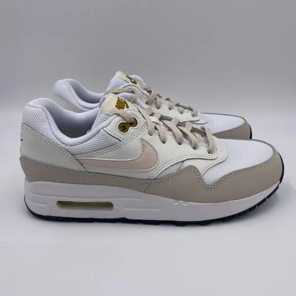 Nike Air Max 1White / Beige Womens Shoes
