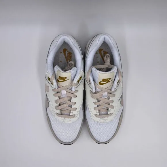 Nike Air Max 1White / Beige Womens Shoes