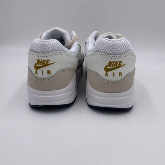 Nike Air Max 1White / Beige Womens Shoes